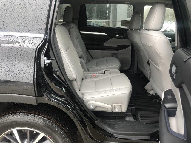 4119-toyota-highlander-2019-6953