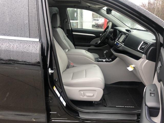 4120-toyota-highlander-2019-6953