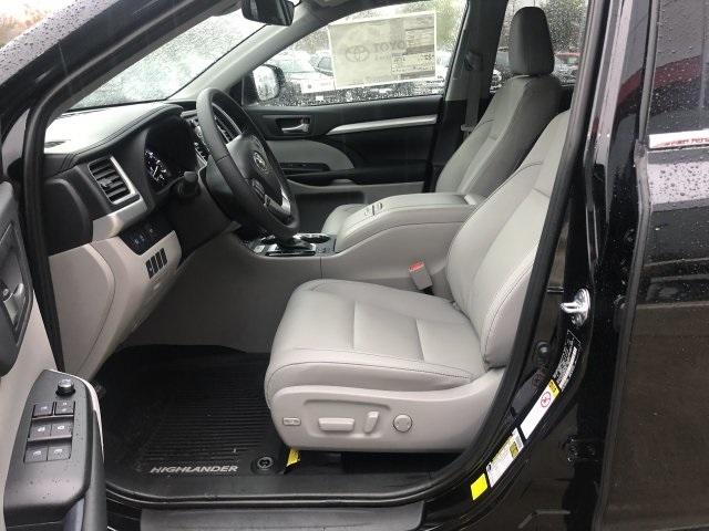 4121-toyota-highlander-2019-6953