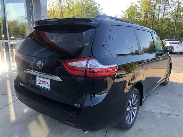 4181-toyota-sienna-2019-5387