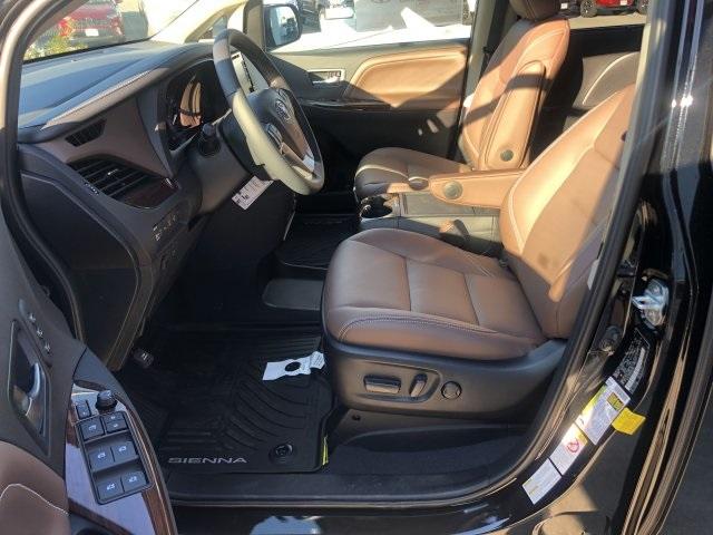 4185-toyota-sienna-2019-5387