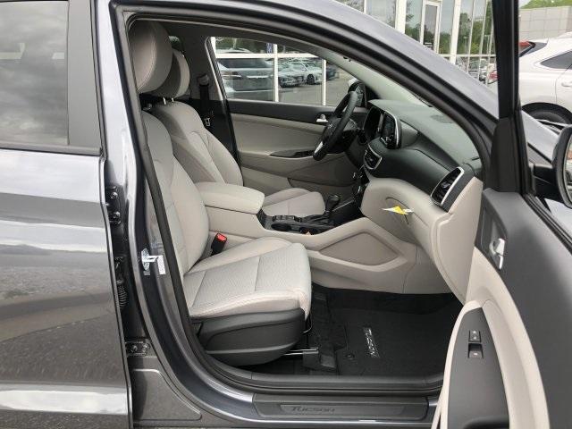 4215-hyundai-kona-2019-q0422f45