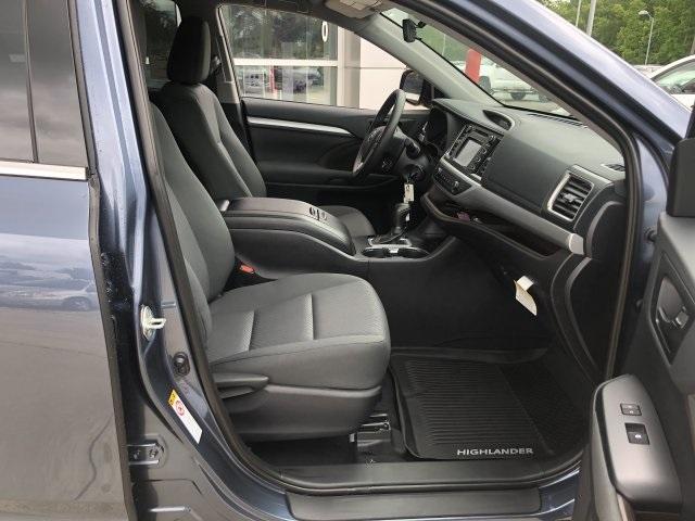 4263-toyota-highlander-2019-6942
