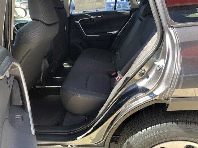 4313-toyota-rav4-2019-4432