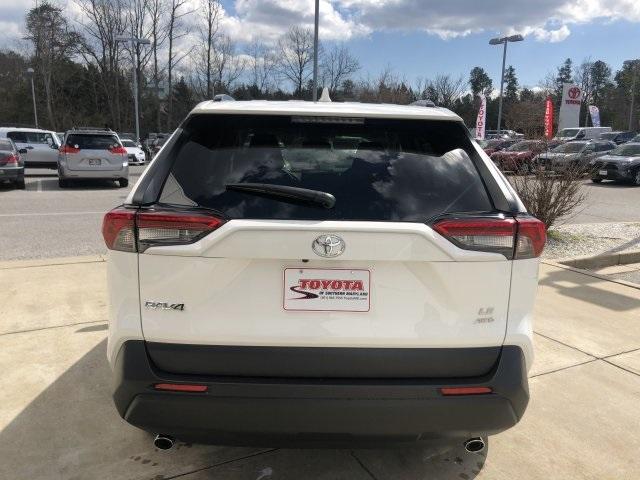4338-toyota-rav4-2019-4432
