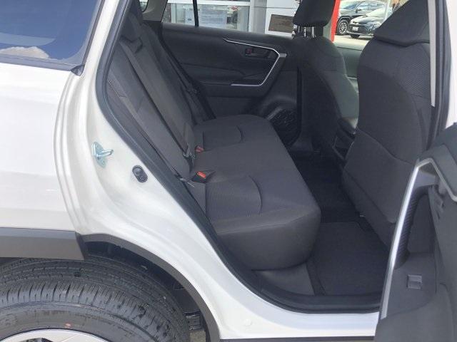 4342-toyota-rav4-2019-4432