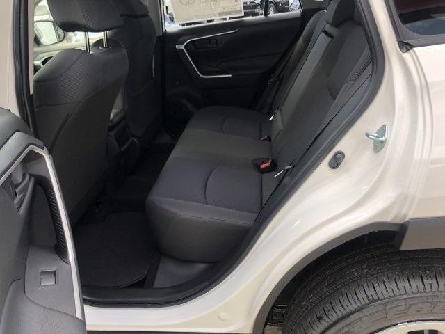 4345-toyota-rav4-2019-4432