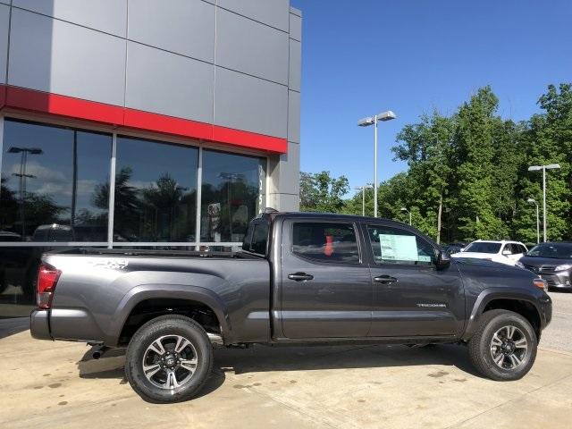 4357-toyota-tacoma-2019-