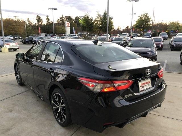 4385-toyota-camry-2019-2546