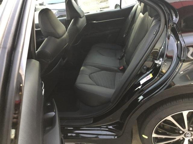 4392-toyota-camry-2019-2546