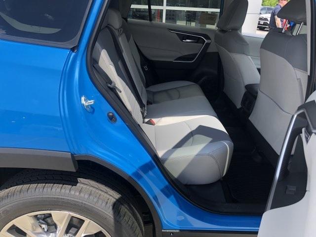 4453-toyota-rav4-2019-4478