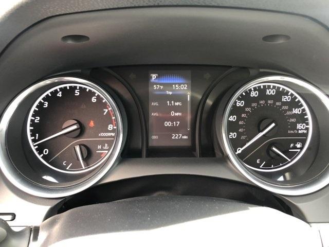 4490-toyota-camry-2019-2532