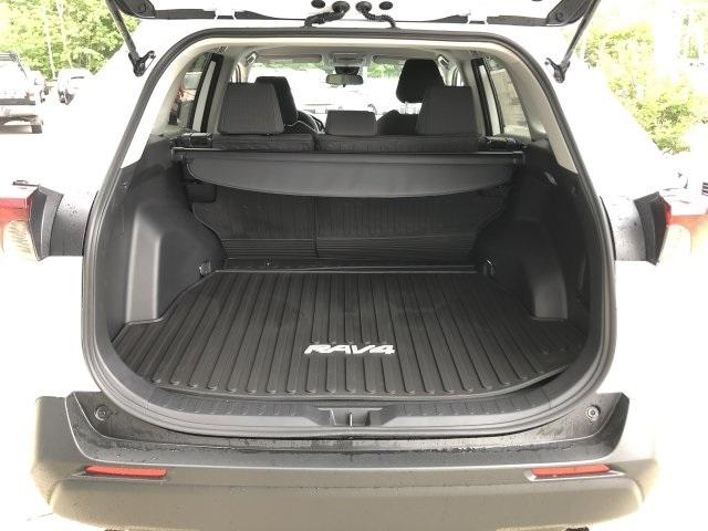 4562-toyota-rav4-2019-4432