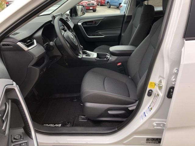 4567-toyota-rav4-2019-4432