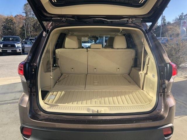 4674-toyota-highlander-2019-6953