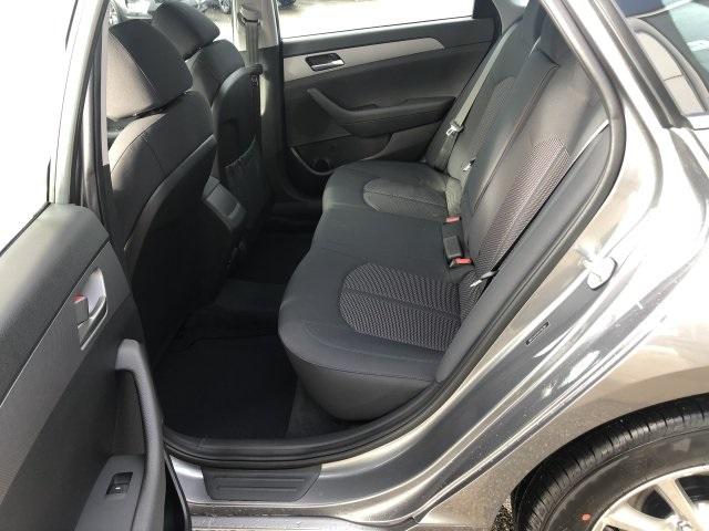 4696-hyundai-sonata-2019-284h2f4p