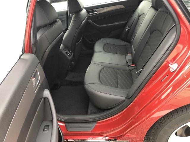 4712-hyundai-sonata-2019-284k2f4p