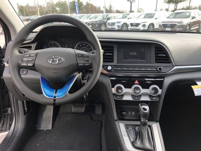 4745-hyundai-elantra-2019-48412f45