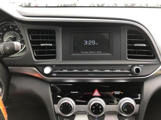 4747-hyundai-elantra-2019-48412f45