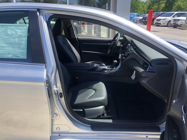 4772-toyota-camry-2019-2546