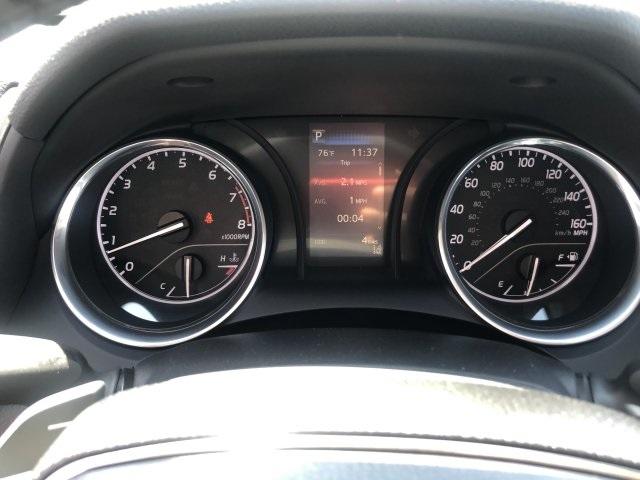 4776-toyota-camry-2019-2546