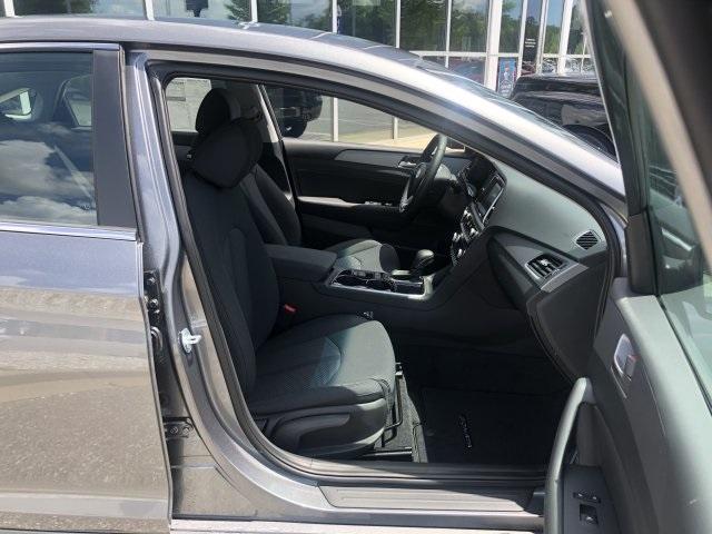4883-hyundai-sonata-2019-284j2f4p