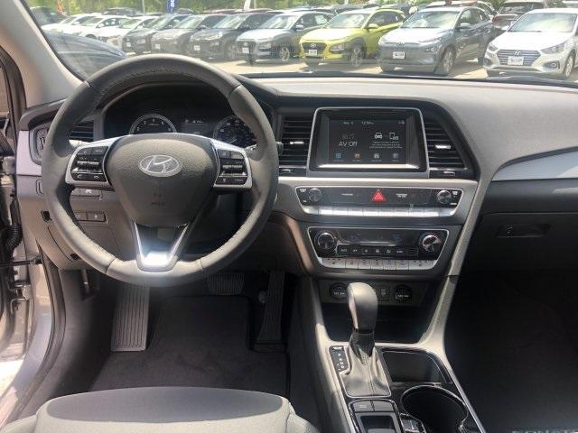 4887-hyundai-sonata-2019-284j2f4p