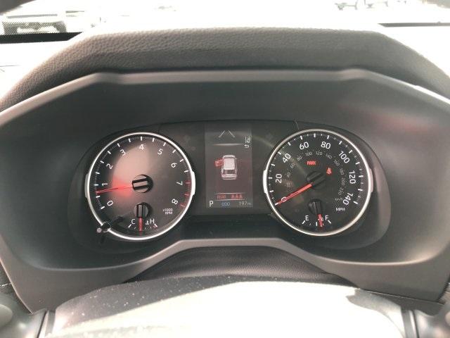 4951-toyota-rav4-2019-4432