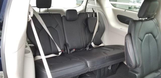 4993-chrysler-pacifica-2019-ruch53