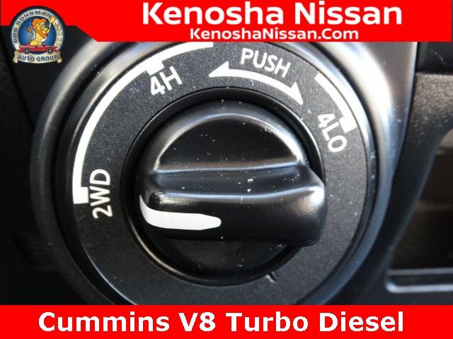 50371-3461-nissan-titanxd-2017-55017
