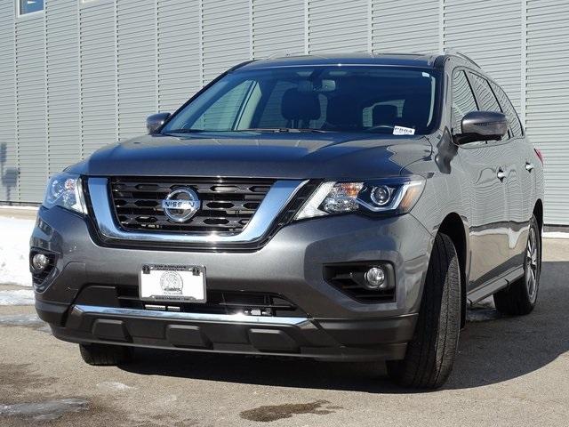 50384-3463-nissan-pathfinder-2017-25417