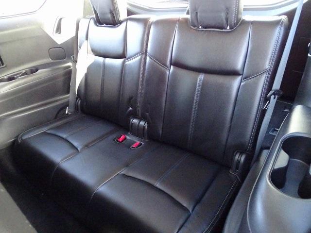 50400-3463-nissan-pathfinder-2017-25417