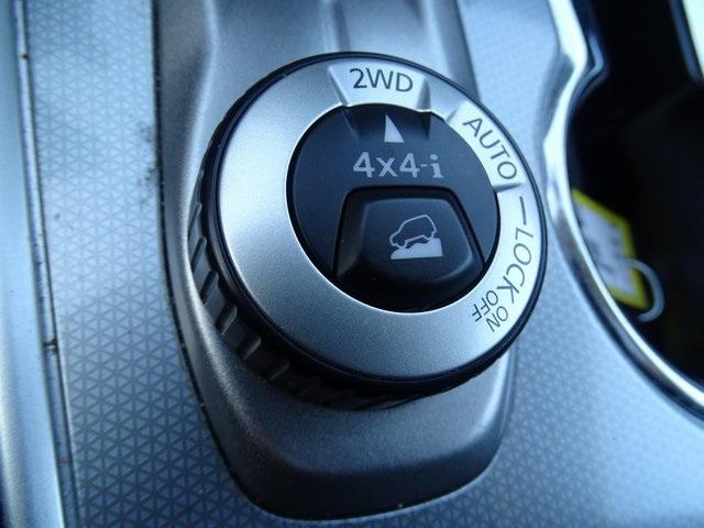 50411-3463-nissan-pathfinder-2017-25417