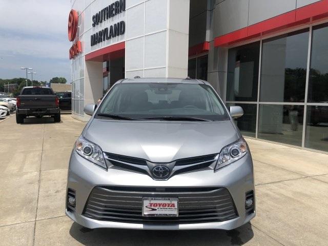 5047-toyota-sienna-2020-5349