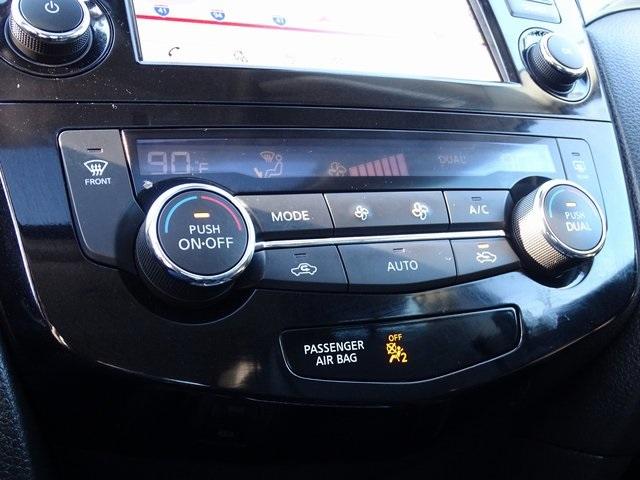 50489-3466-nissan-rogue-2017-22617