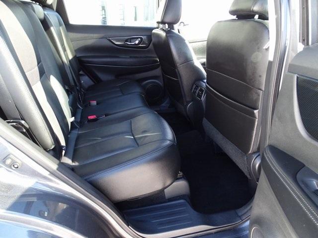 50505-3467-nissan-rogue-2017-22617