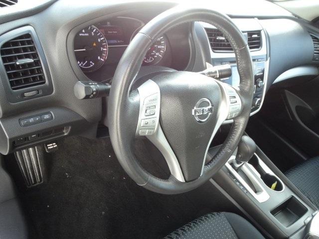 50627-3470-nissan-altima-2017-13317
