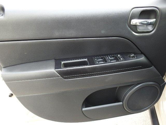 50660-3471-jeep-patriot-2017-mkjm74