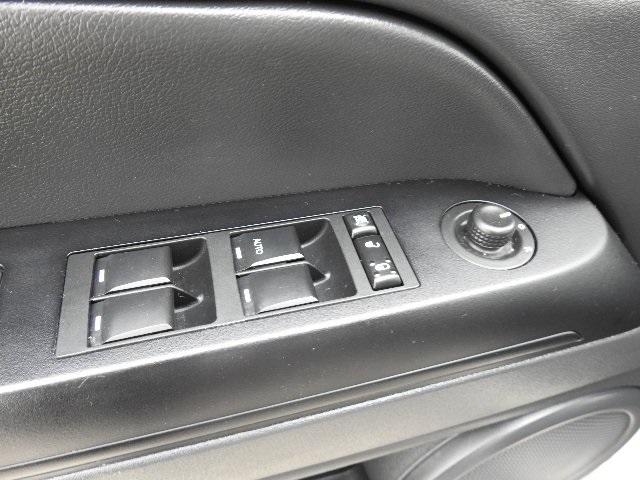50661-3471-jeep-patriot-2017-mkjm74