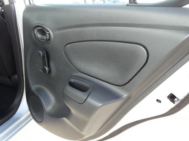 50678-3472-nissan-versa-2017-11157