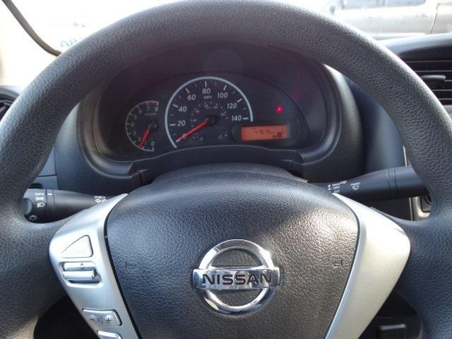 50697-3472-nissan-versa-2017-11157