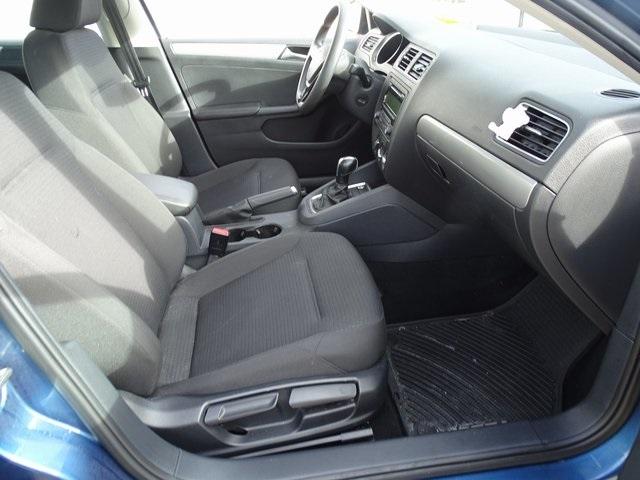 50814-3479-volkswagen-jetta-2015-jetta