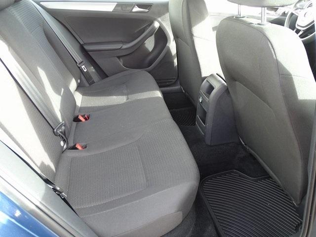 50816-3479-volkswagen-jetta-2015-jetta