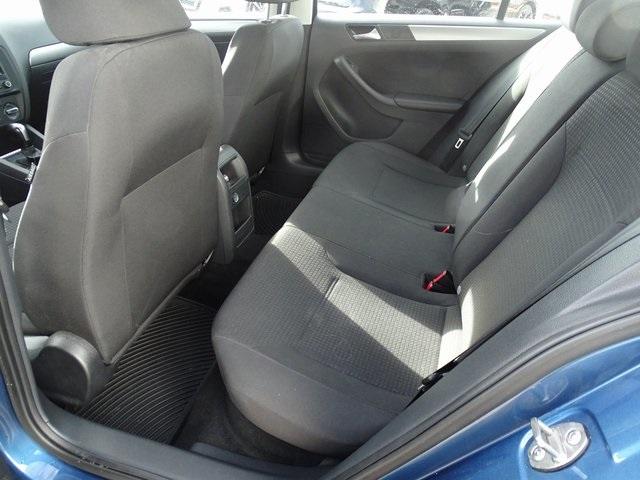 50822-3479-volkswagen-jetta-2015-jetta