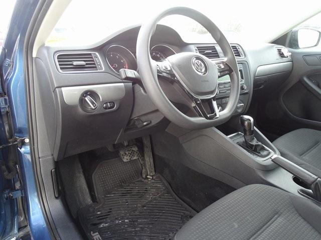 50826-3479-volkswagen-jetta-2015-jetta