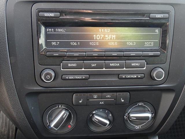 50830-3479-volkswagen-jetta-2015-jetta