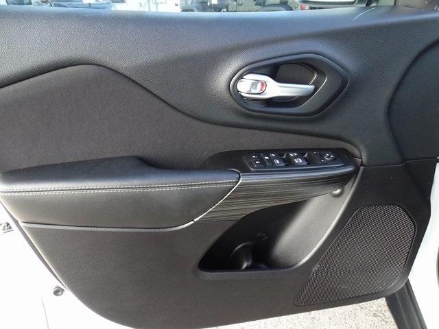 50921-3484-jeep-cherokee-2014-kltm74