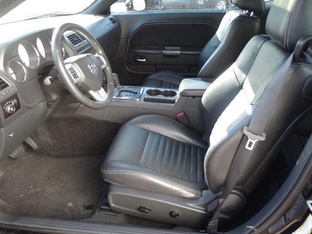 50946-3485-dodge-challenger-2011-lcdp22