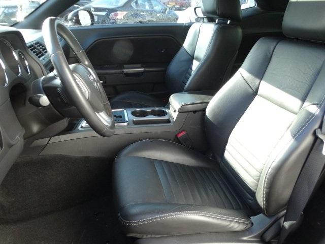 50947-3485-dodge-challenger-2011-lcdp22
