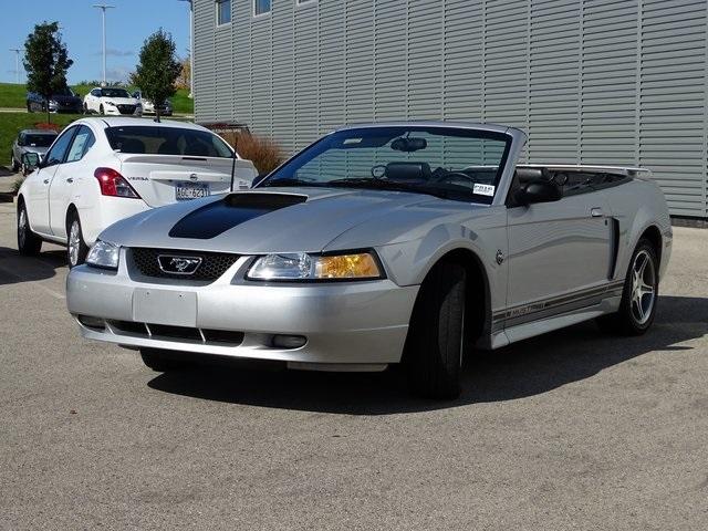 51030-3489-ford-mustang-1999-p45